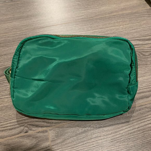 BELT BAG - DARK GREEN - Picture 1 of 3